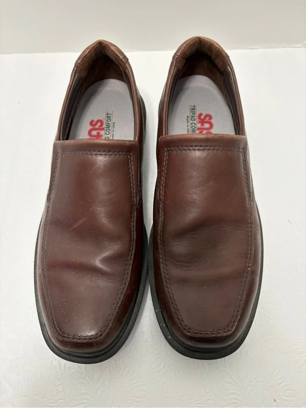 SAS Men’s Chestnut Brown Leather Slip-On Loafers 10.5 Narrow